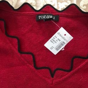 Light weight sweater red with black scallop trim